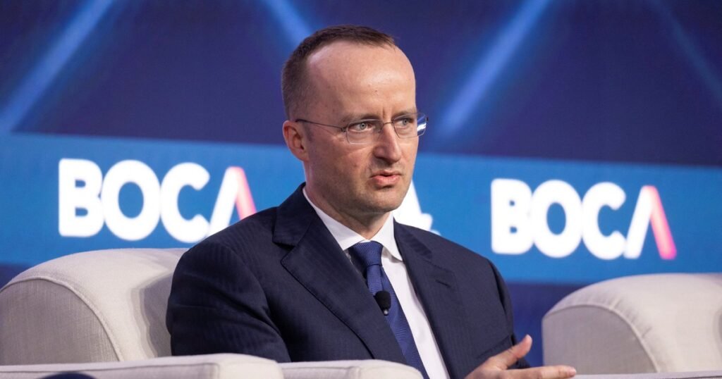 Crypto.com CEO Unveils 12% Workforce Reduction to Embrace a New Era